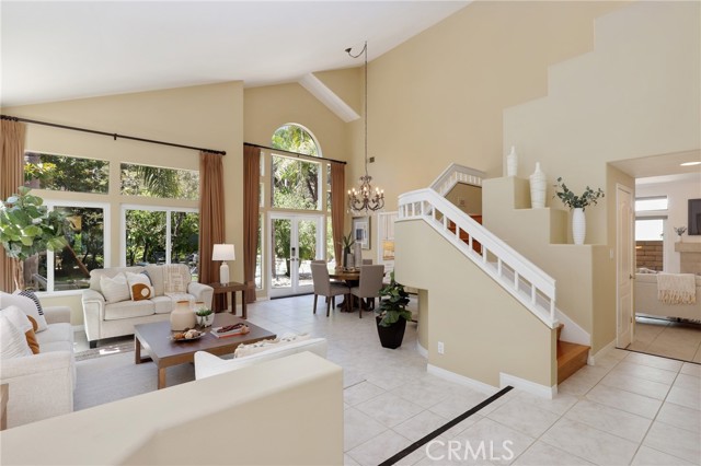 MLS #OC25213319 img 5