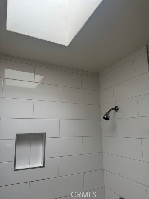 MLS #OC25213640 image #10