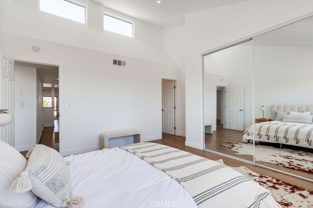 MLS #OC25214031 image #14