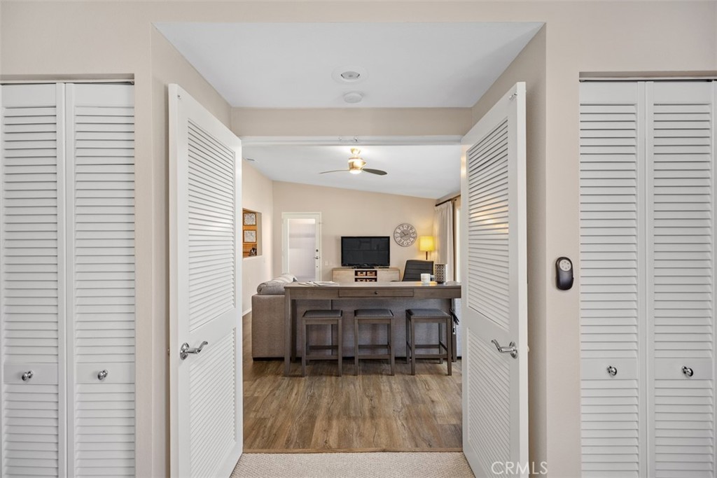 MLS #OC25214230 image #15