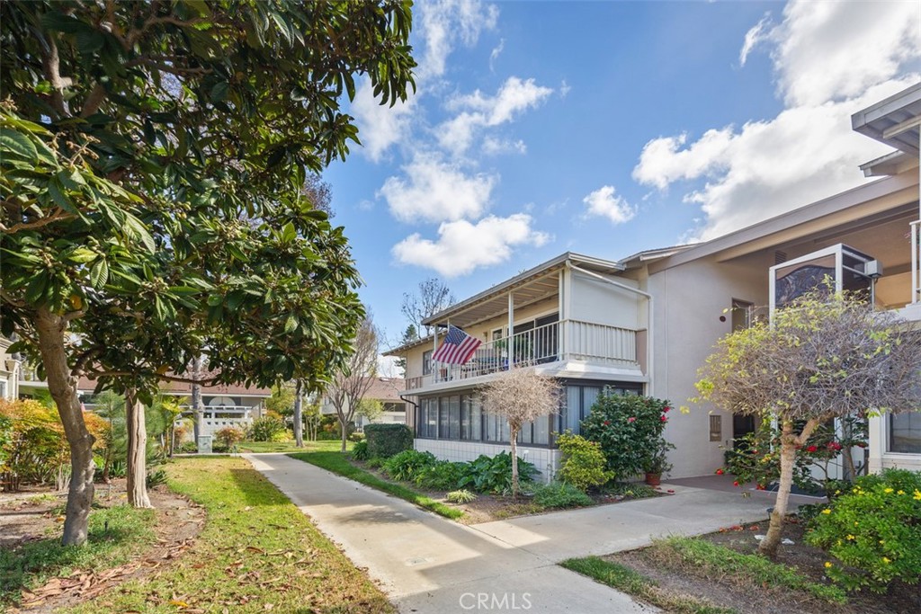 MLS #OC25214230 image #21