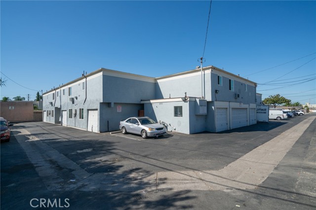 MLS #OC25214241 image #11