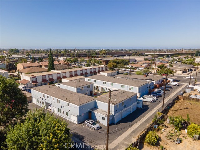 MLS #OC25214241 image #14