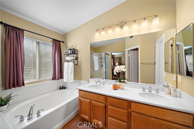 MLS #OC25214266 image #25