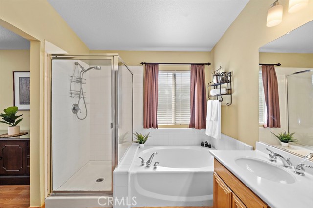 MLS #OC25214266 image #26