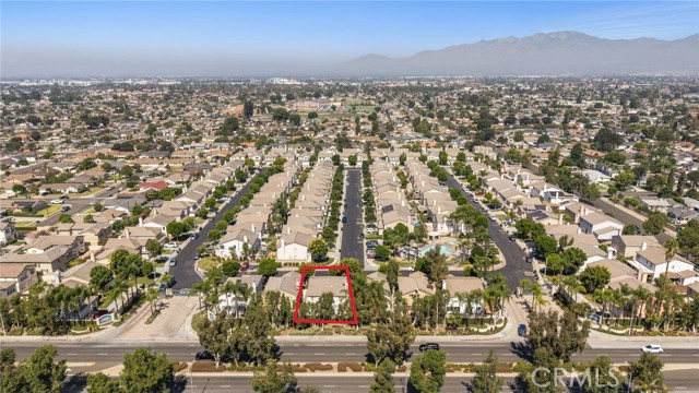 MLS #OC25214266 image #36