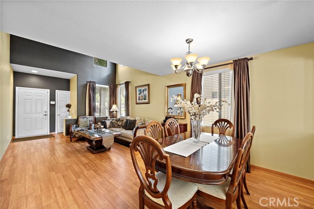 MLS #OC25214266 image #4