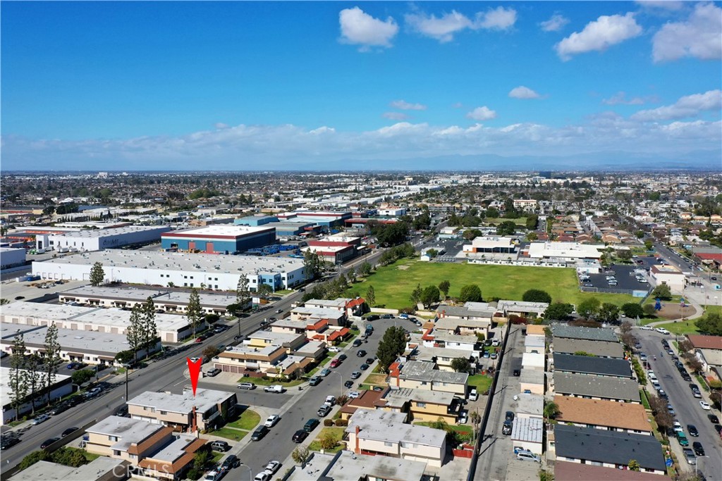 MLS #OC25214417 image #12