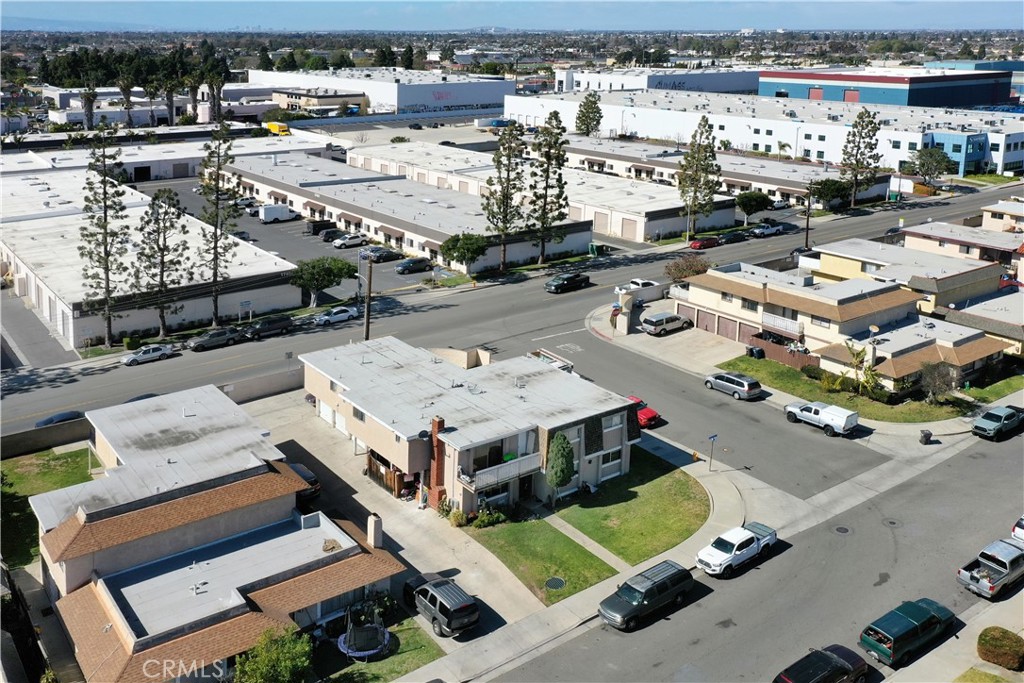 MLS #OC25214417 image #5