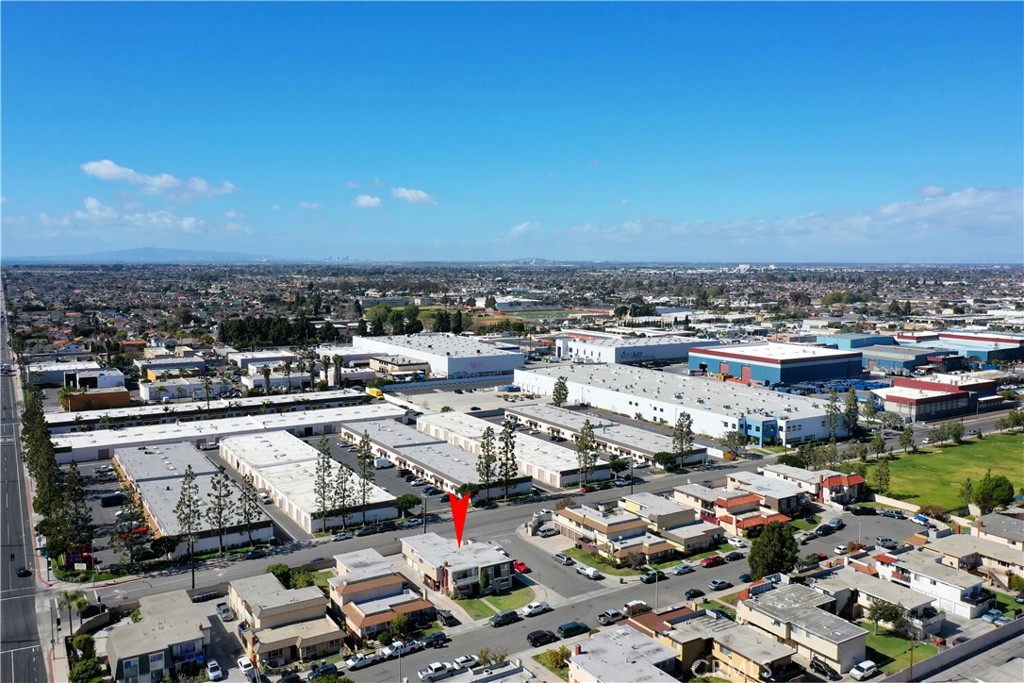 MLS #OC25214417 image #8