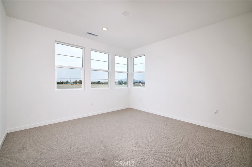 MLS #OC25214473 image #11