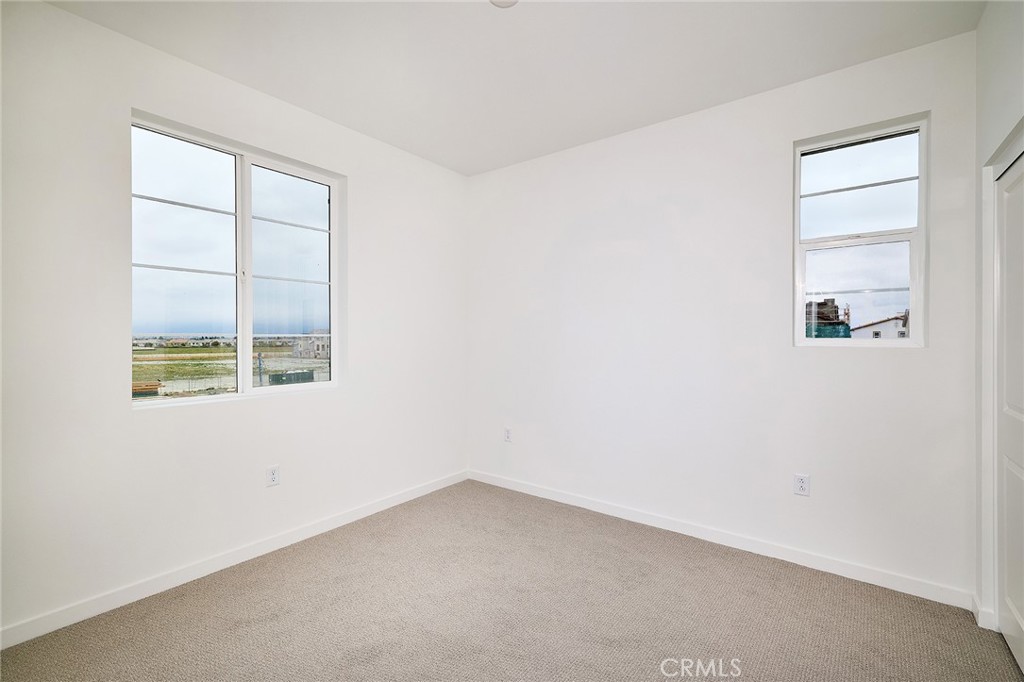 MLS #OC25214473 image #13