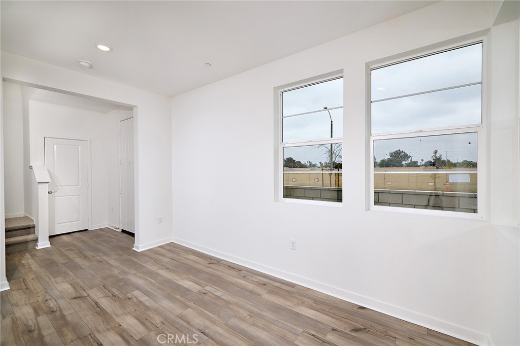 MLS #OC25214473 image #2