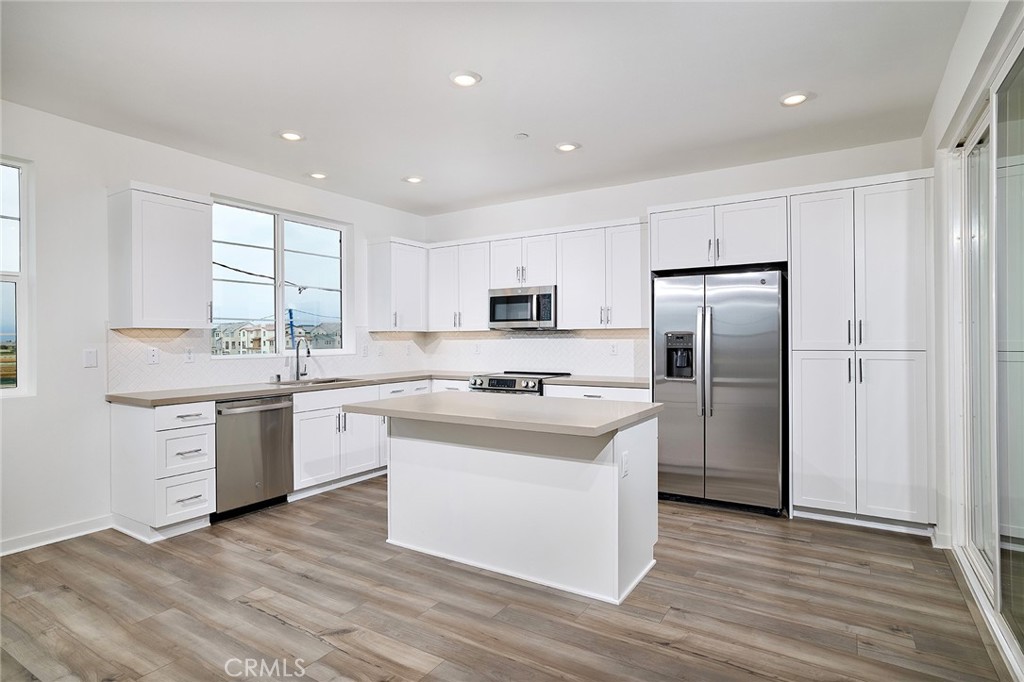 MLS #OC25214473 image #6