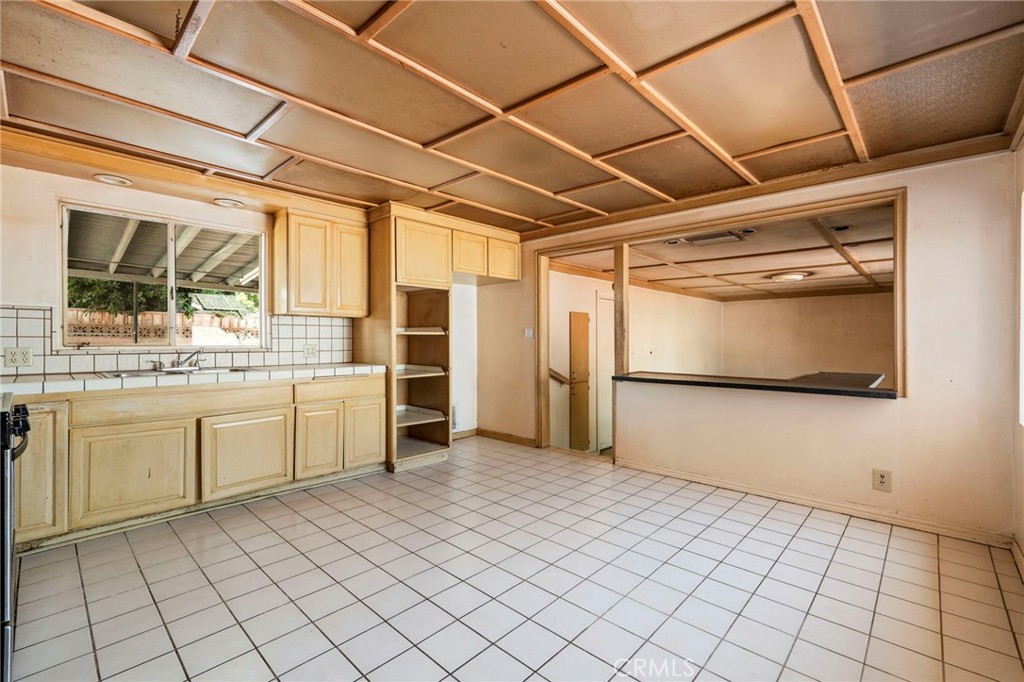 MLS #OC25214485 image #14