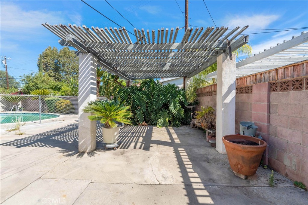 MLS #OC25214485 image #36