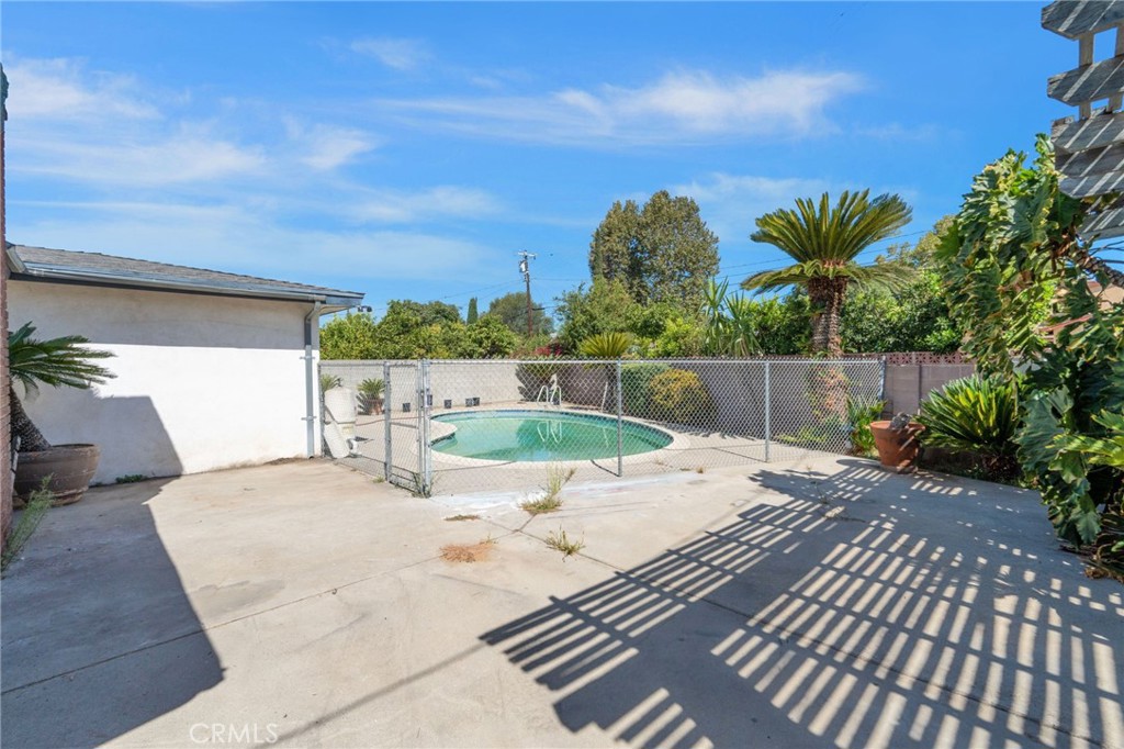 MLS #OC25214485 image #37