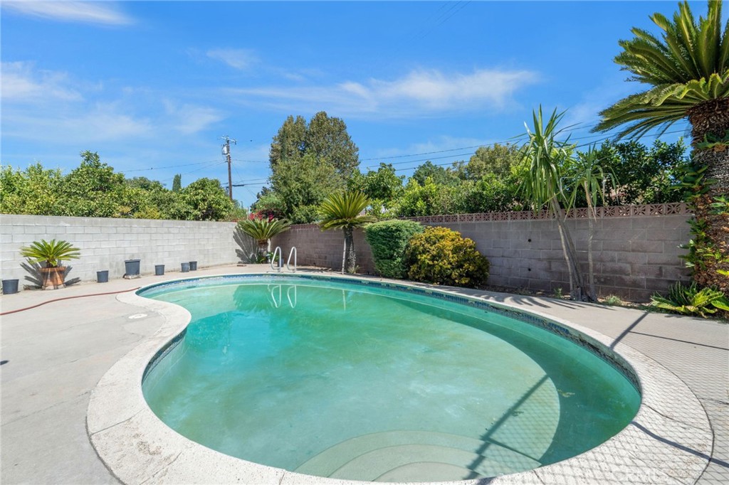 MLS #OC25214485 image #39