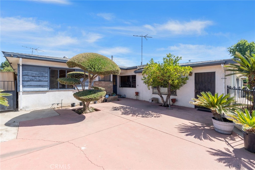 MLS #OC25214485 image #4