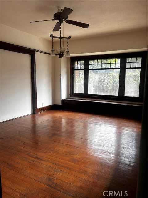 MLS #OC25214519 image #5