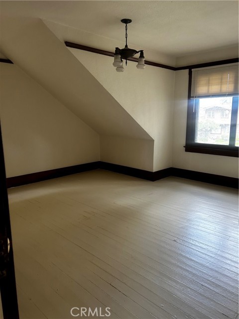 MLS #OC25214519 image #8