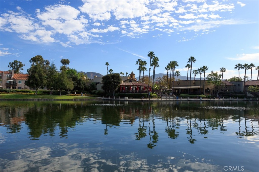 MLS #OC25214546 image #11