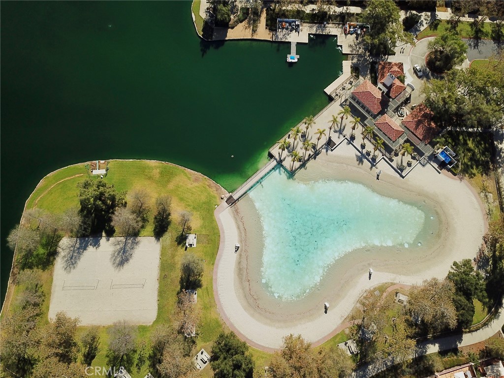 MLS #OC25214546 image #19