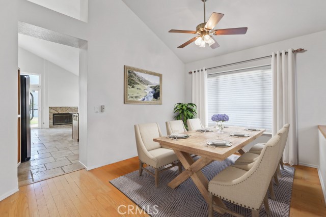 MLS #OC25214546 image #25