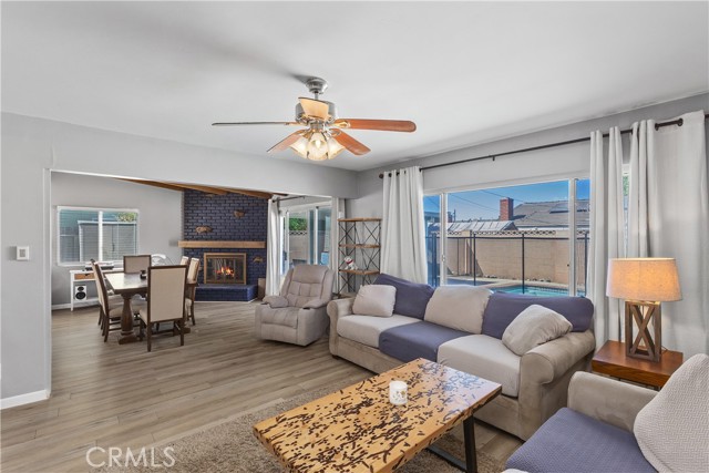 MLS #OC25214639 image #13