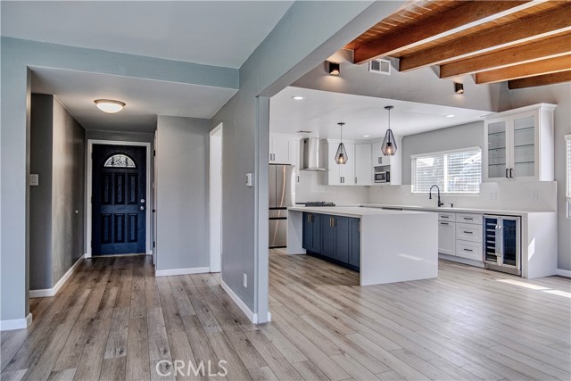 MLS #OC25214639 image #15