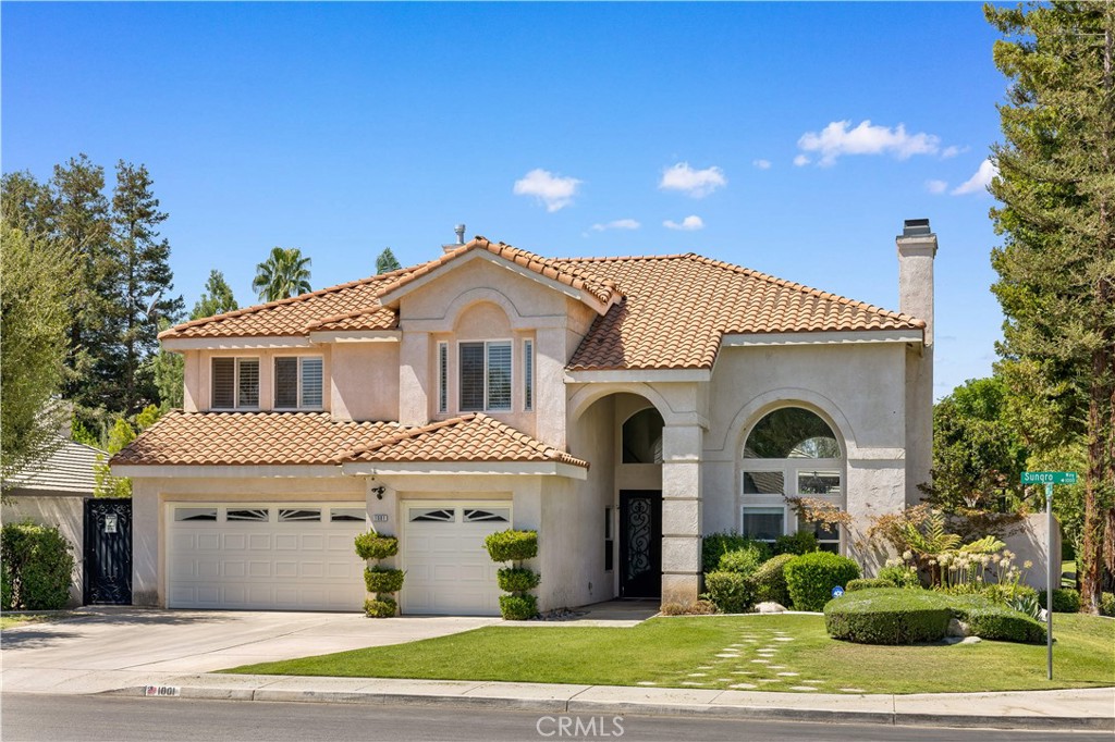 MLS #OC25214722 image #1