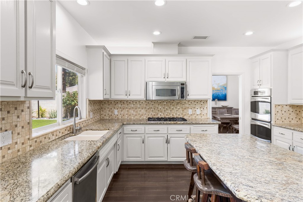 MLS #OC25214722 image #11