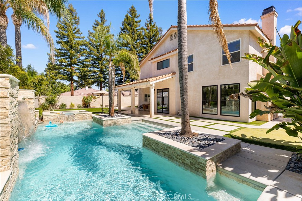 MLS #OC25214722 image #49