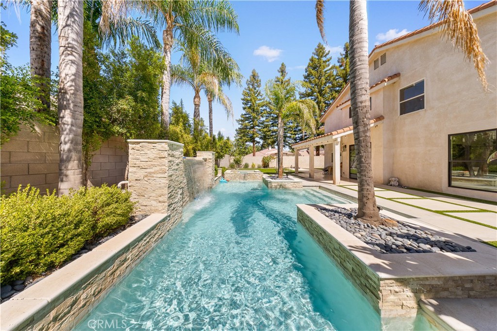 MLS #OC25214722 image #50