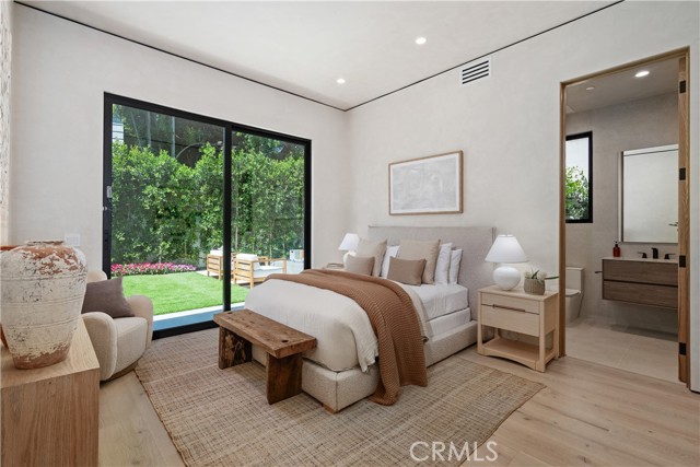 MLS #OC25214816 img 11