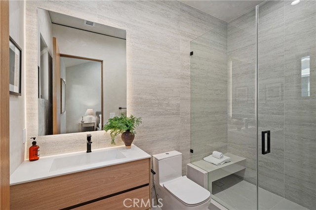 MLS #OC25214816 img 19