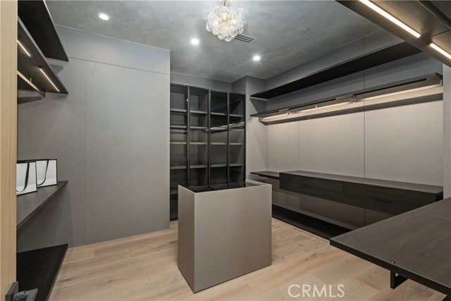 MLS #OC25214816 img 23