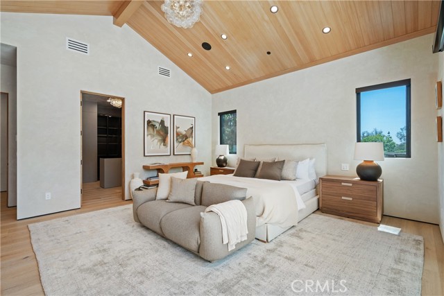 MLS #OC25214816 img 24