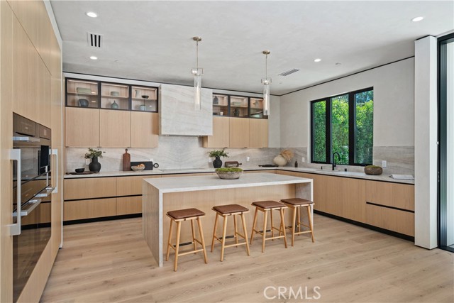 MLS #OC25214816 img 8