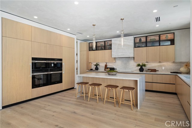 MLS #OC25214816 img 9