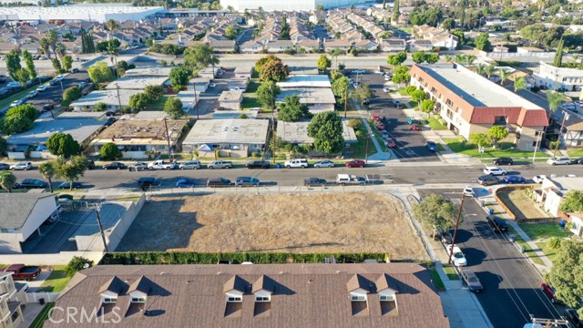 MLS #OC25214850 image #5