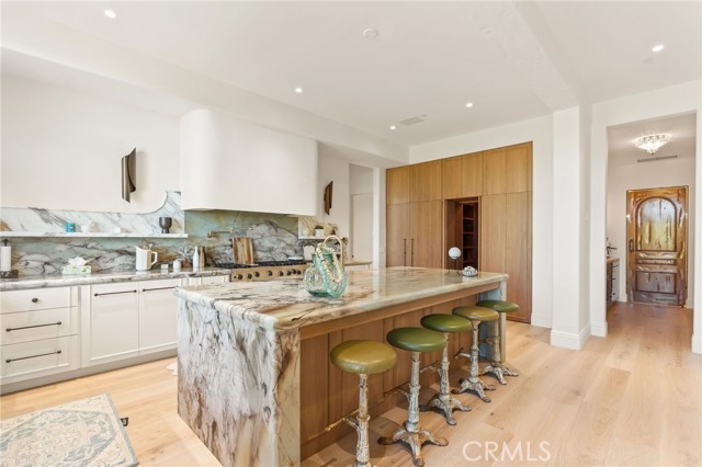 MLS #OC25214914 image #8