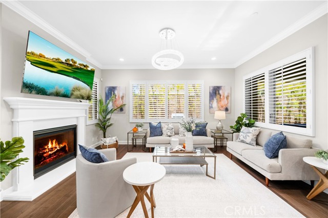 MLS #OC25215040 image #3