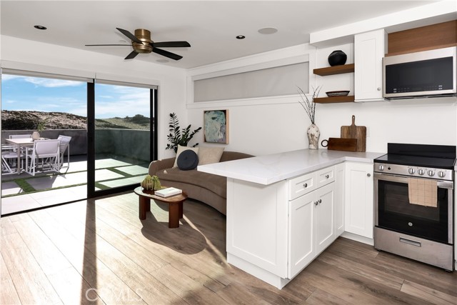 MLS #OC25215127 image #14