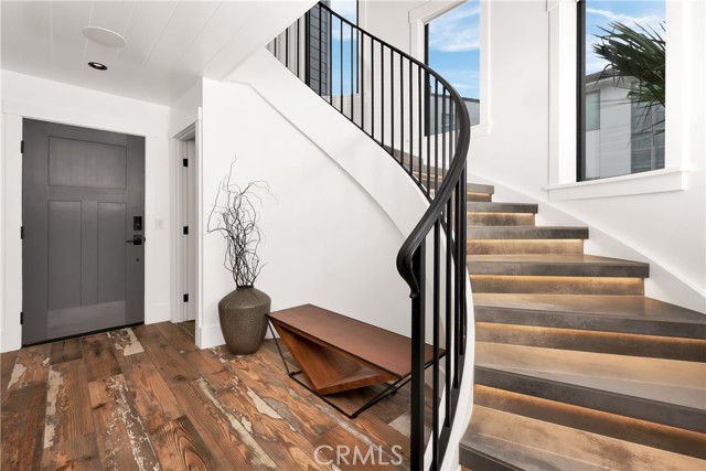 MLS #OC25215127 image #18