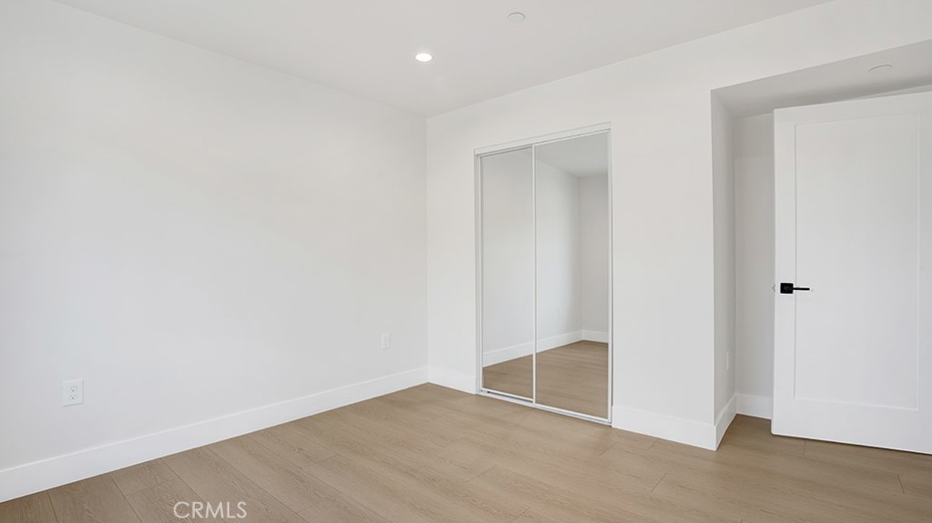 MLS #OC25215176 image #10