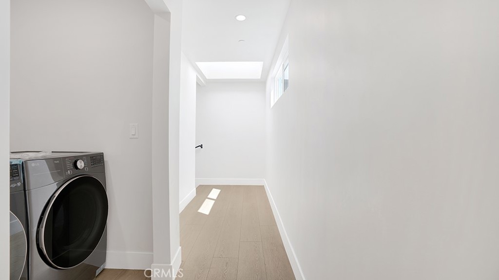 MLS #OC25215176 image #14