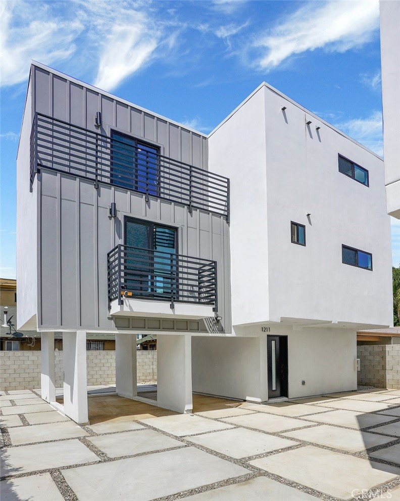 MLS #OC25215176 image #25