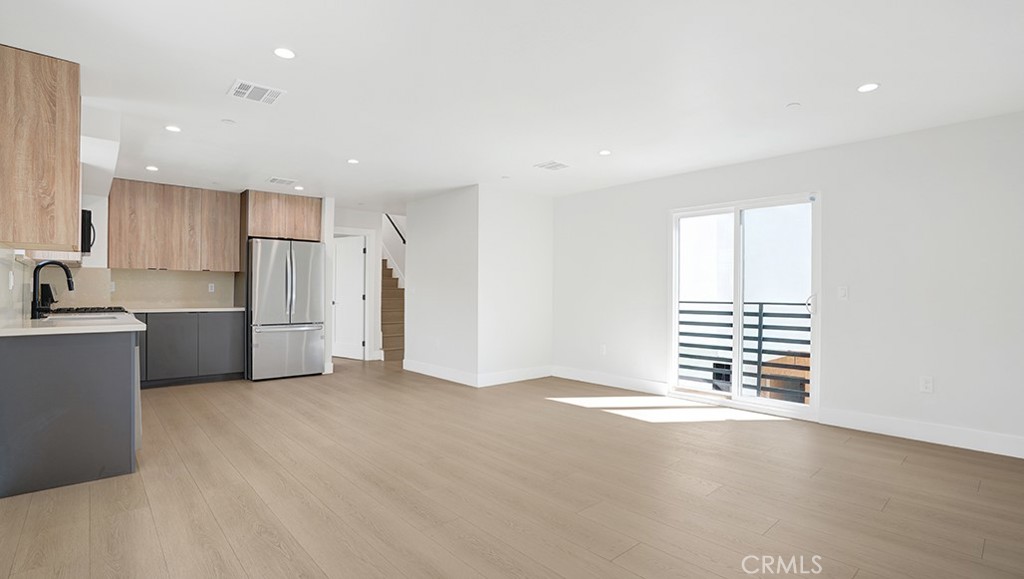 MLS #OC25215176 image #6