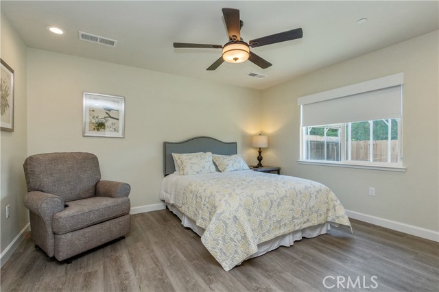 MLS #OC25215200 image #13